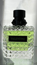 Load image into Gallery viewer, 2 mL DONNA BORN IN ROMA GREEN STRAVAGANZA SAMPLE
